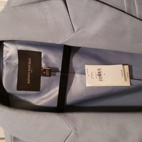 Women's jacket - Picture 2 of 3